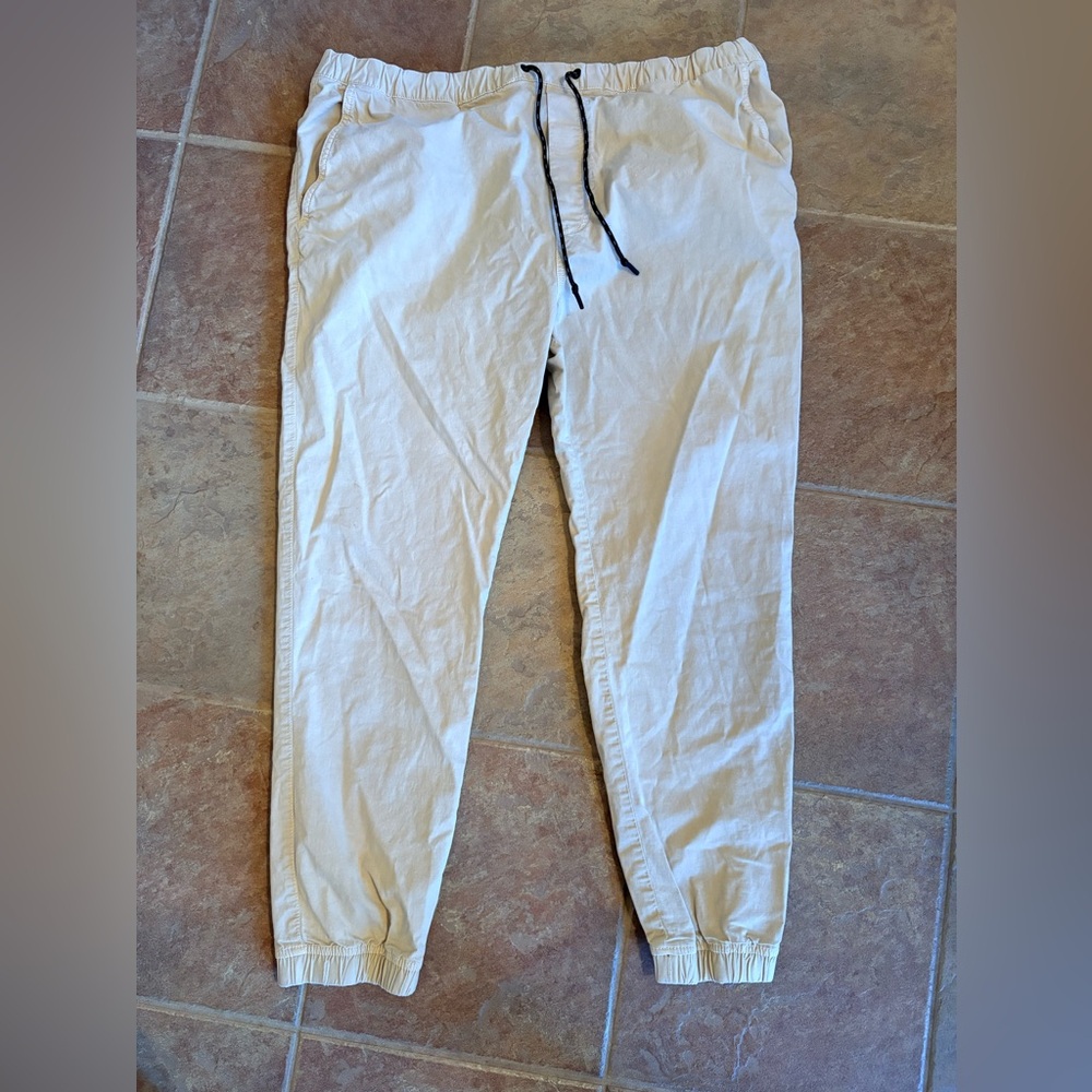 American Eagle Outfitters Men's Light Tan Joggers size XLT